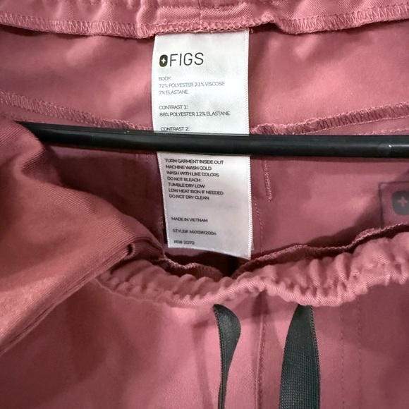 Figs men’s  Track Pants in Pink - Picture 5 of 5